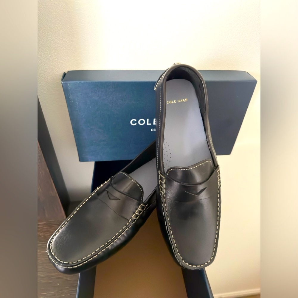 Cole Haan Trillby Driver - 8.5 B Black Women’s Loafers NWT in original box